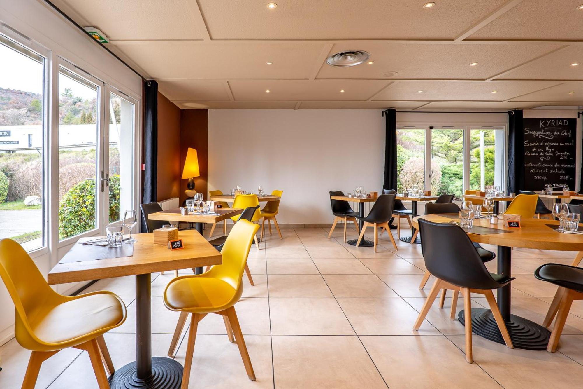 Kyriad Digne-Les-Bains Exterior photo
